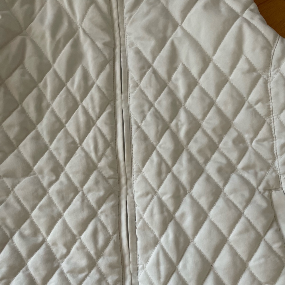 Coldwater Creek Quilted White Sleeveless Vest - Picture 4 of 7